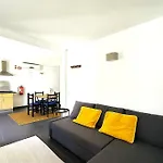 A Cerca - F