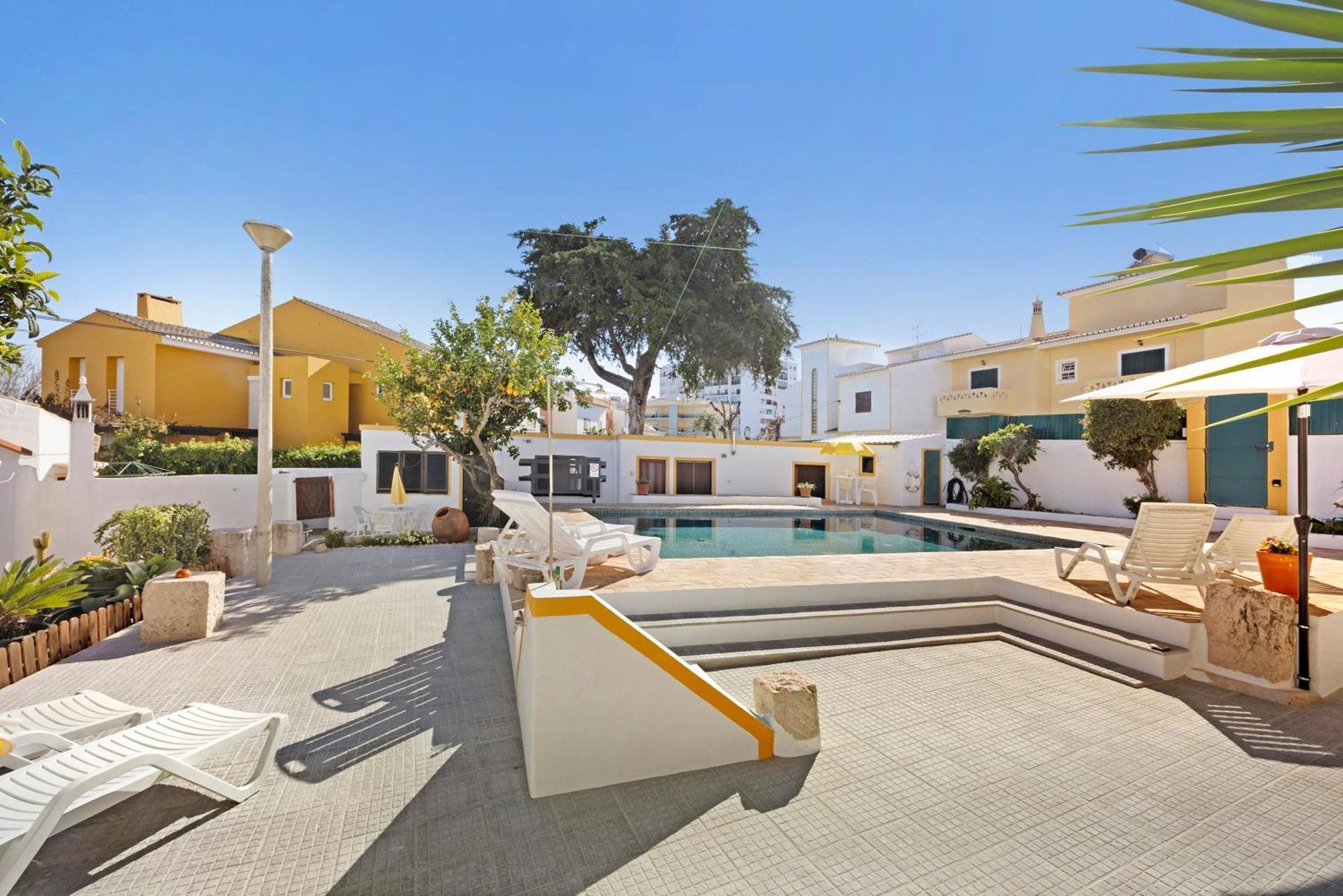 Apartamento A Cerca - F